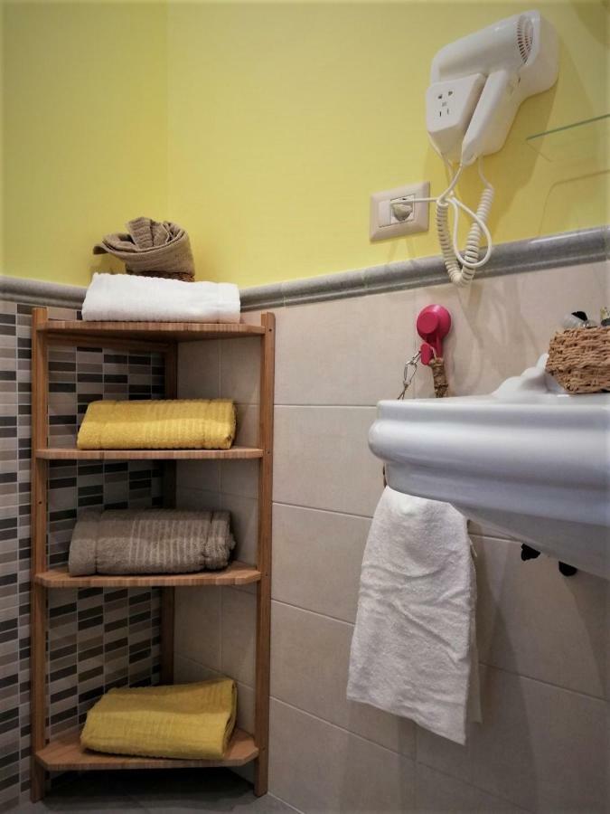 Beb Binario39 Bed & Breakfast Napoli Dış mekan fotoğraf
