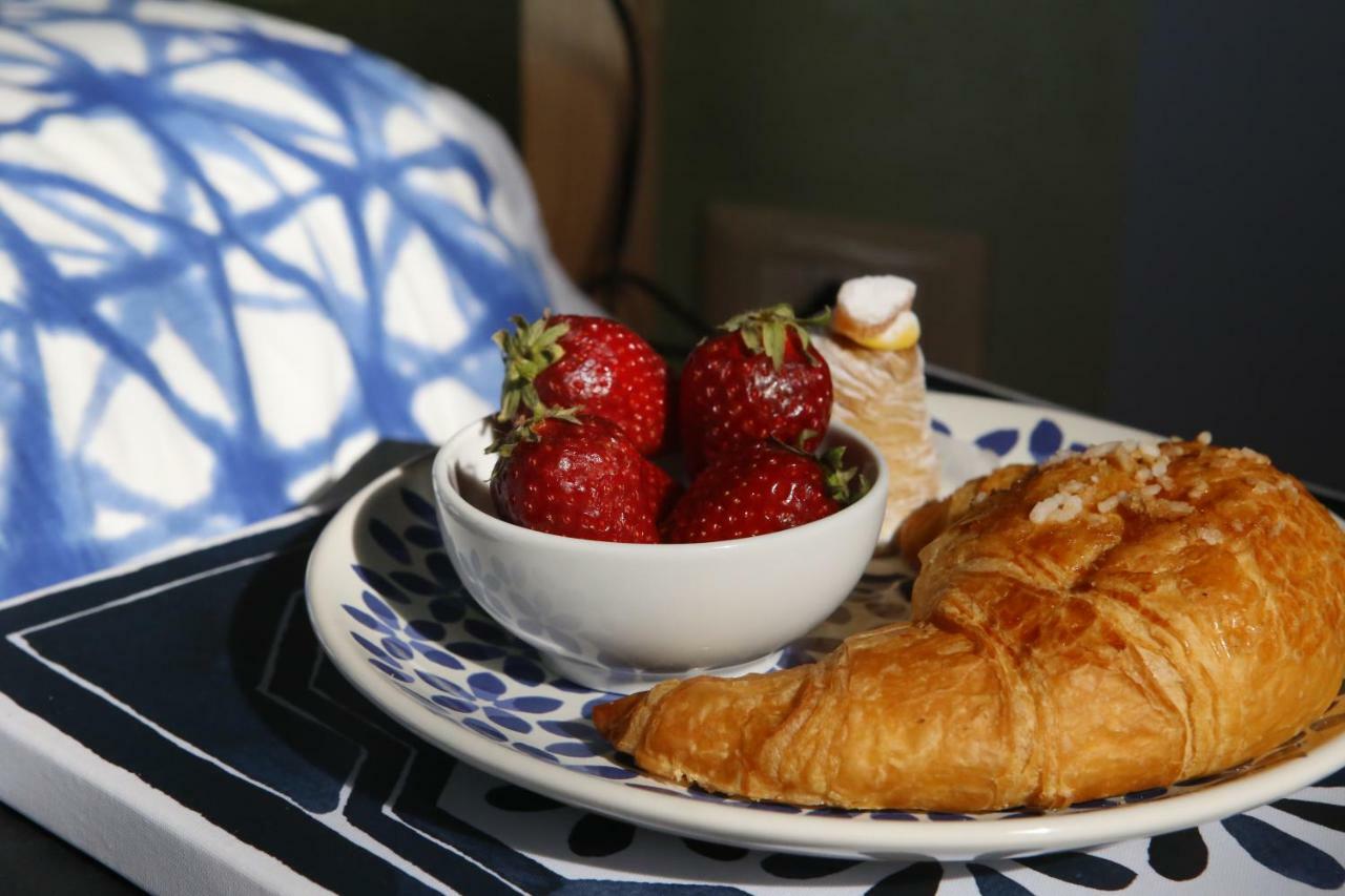 Beb Binario39 Bed & Breakfast Napoli Dış mekan fotoğraf