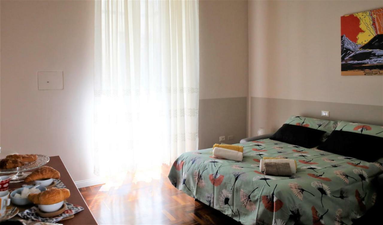 Beb Binario39 Bed & Breakfast Napoli Dış mekan fotoğraf