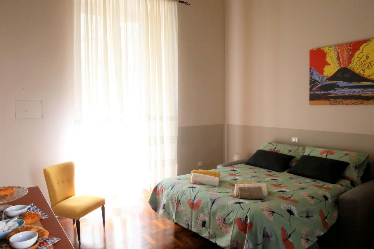 Beb Binario39 Bed & Breakfast Napoli Dış mekan fotoğraf