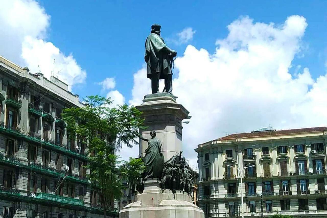 Beb Binario39 Bed & Breakfast Napoli Dış mekan fotoğraf