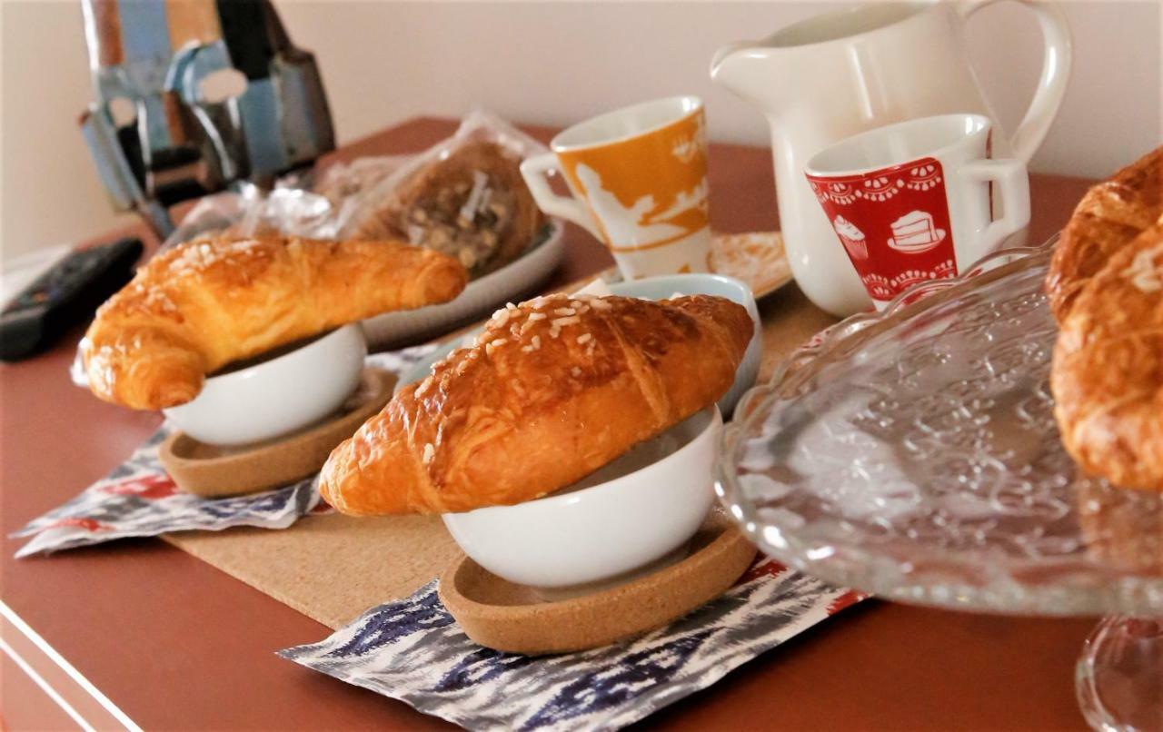 Beb Binario39 Bed & Breakfast Napoli Dış mekan fotoğraf